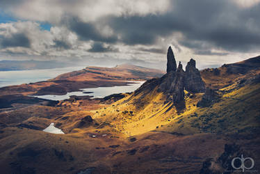 Peaks in the Skye by Dapicture