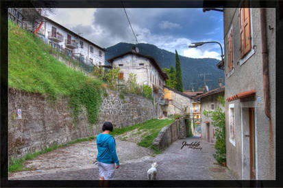 Alleys of Vesio di Tremosine 01