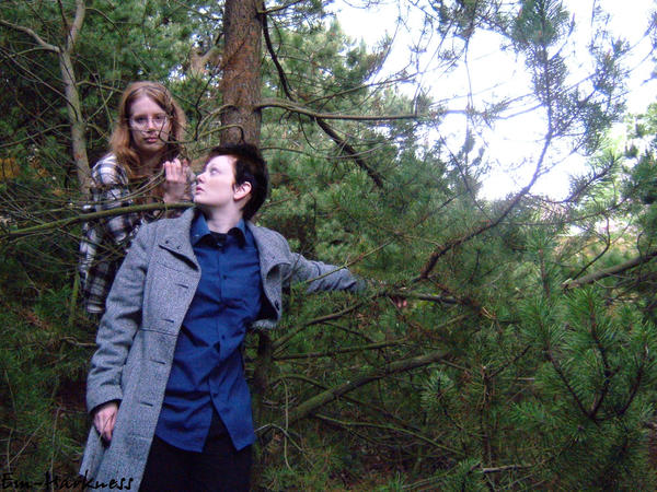 Bella and Edward tree shoot by em-harkness on DeviantArt