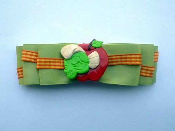 Granny Smith Hair Clip