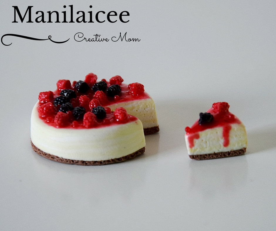 Dollhouse miniature food cheesecake