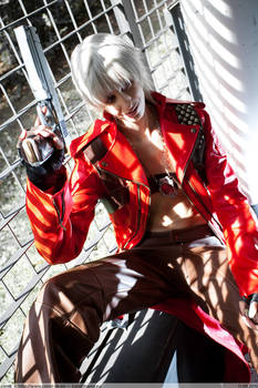 Dante Cosplay - Summerheat