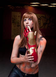 Pepper Potts Iron Man 3 Cosplay - Extremis