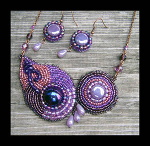 Clara - bead embroidered jewelry set