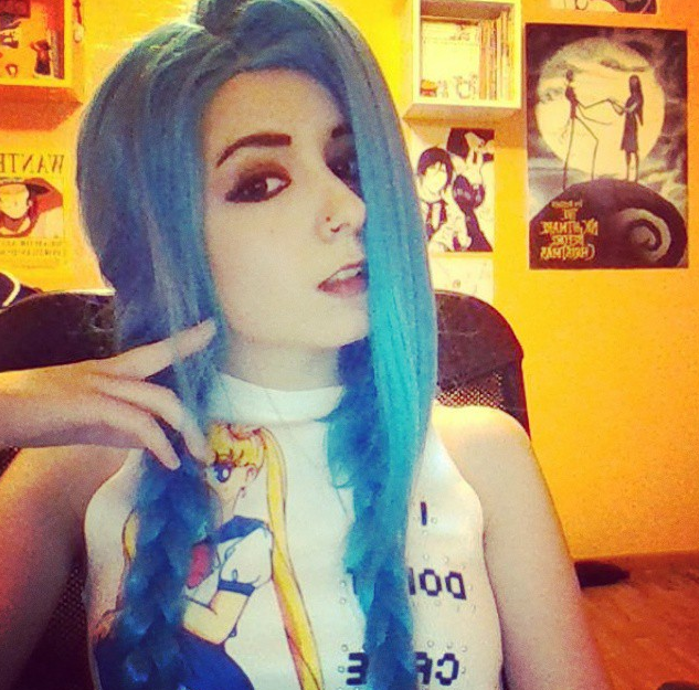 Jinx test // Idk if I should cosplay her.