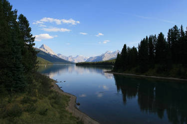 Lake Maligne