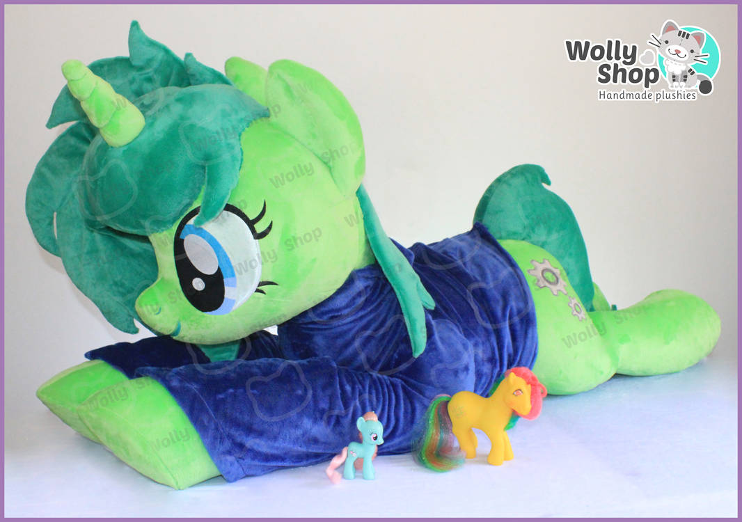 Sparkling Cogs life size by WollyShop on DeviantArt