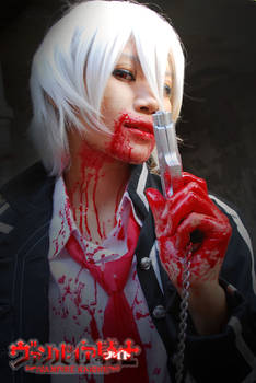 ZERO KIRYUU - VAMPIRE KNIGHT 3