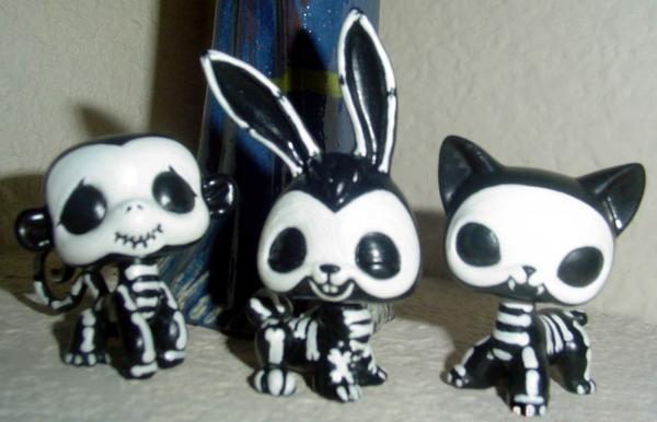 skull painted littlest pet shops.