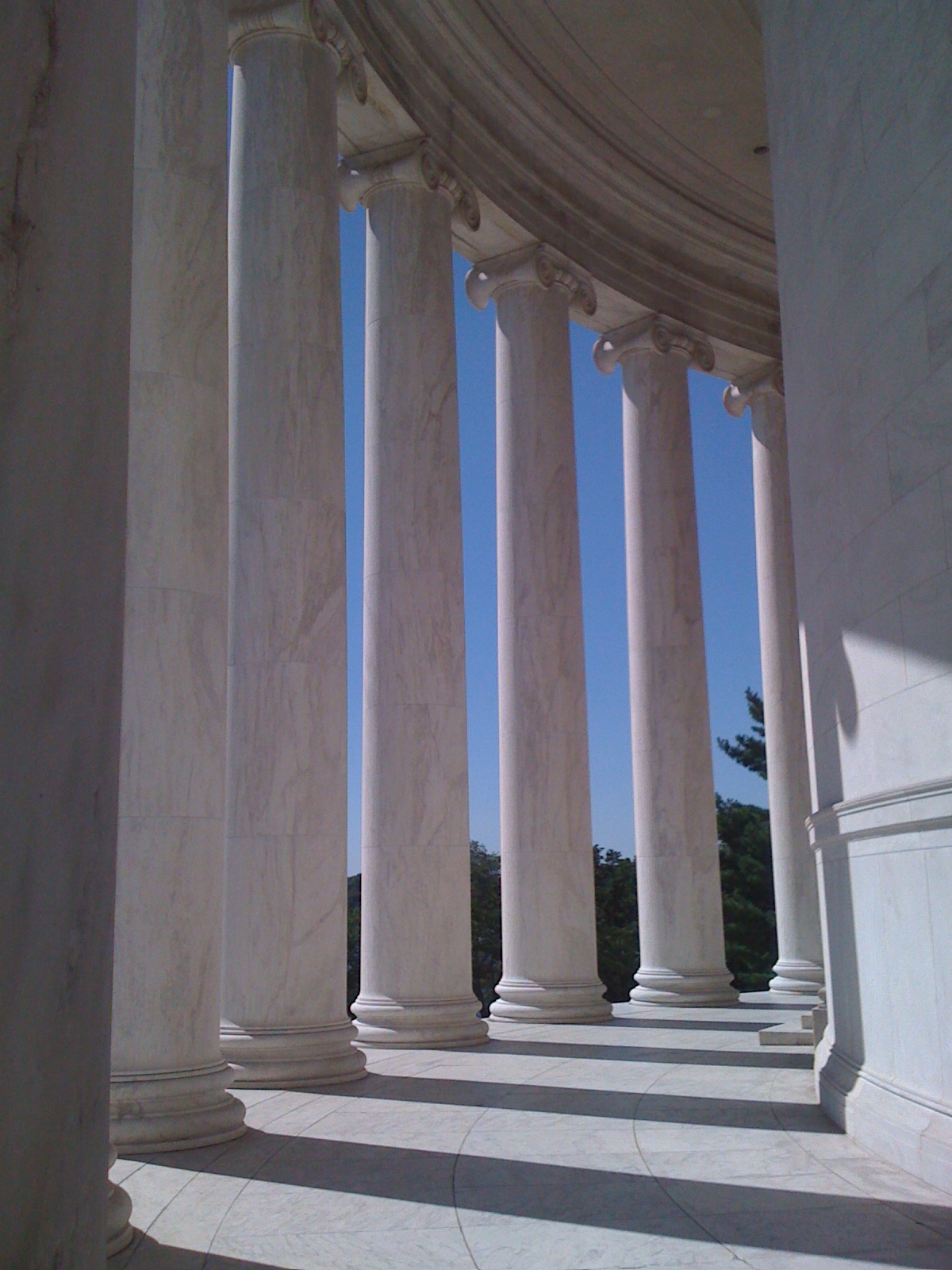 Jefferson Monument Columns