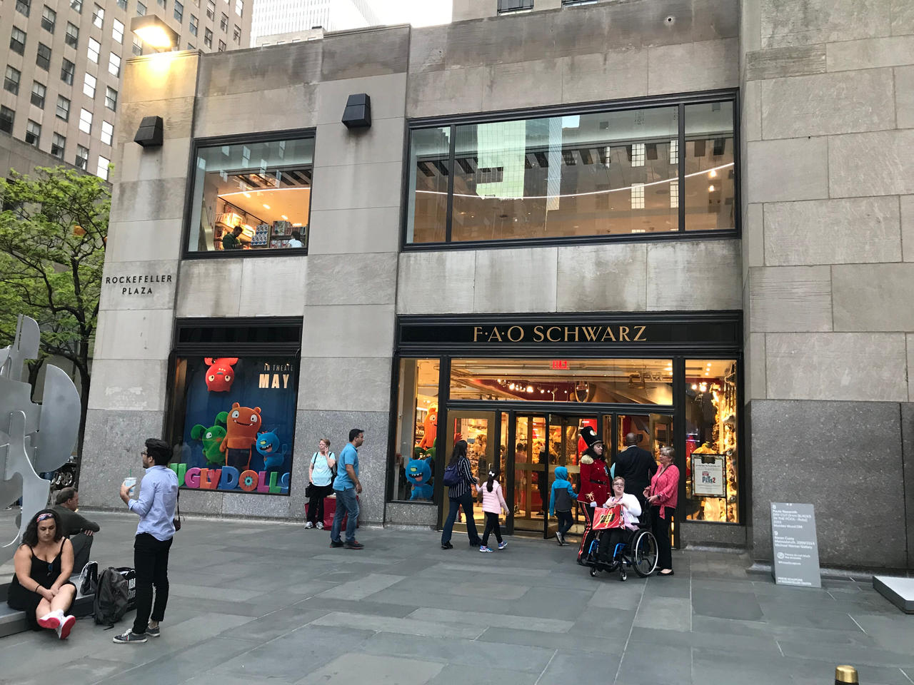 FAO Schwarz Of NYC By AlmirVelovic On DeviantArt fao-schwarz-of-nyc-by-almirvelovic-on-deviantart