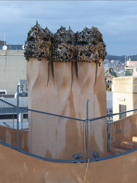 la pedrera roof 2