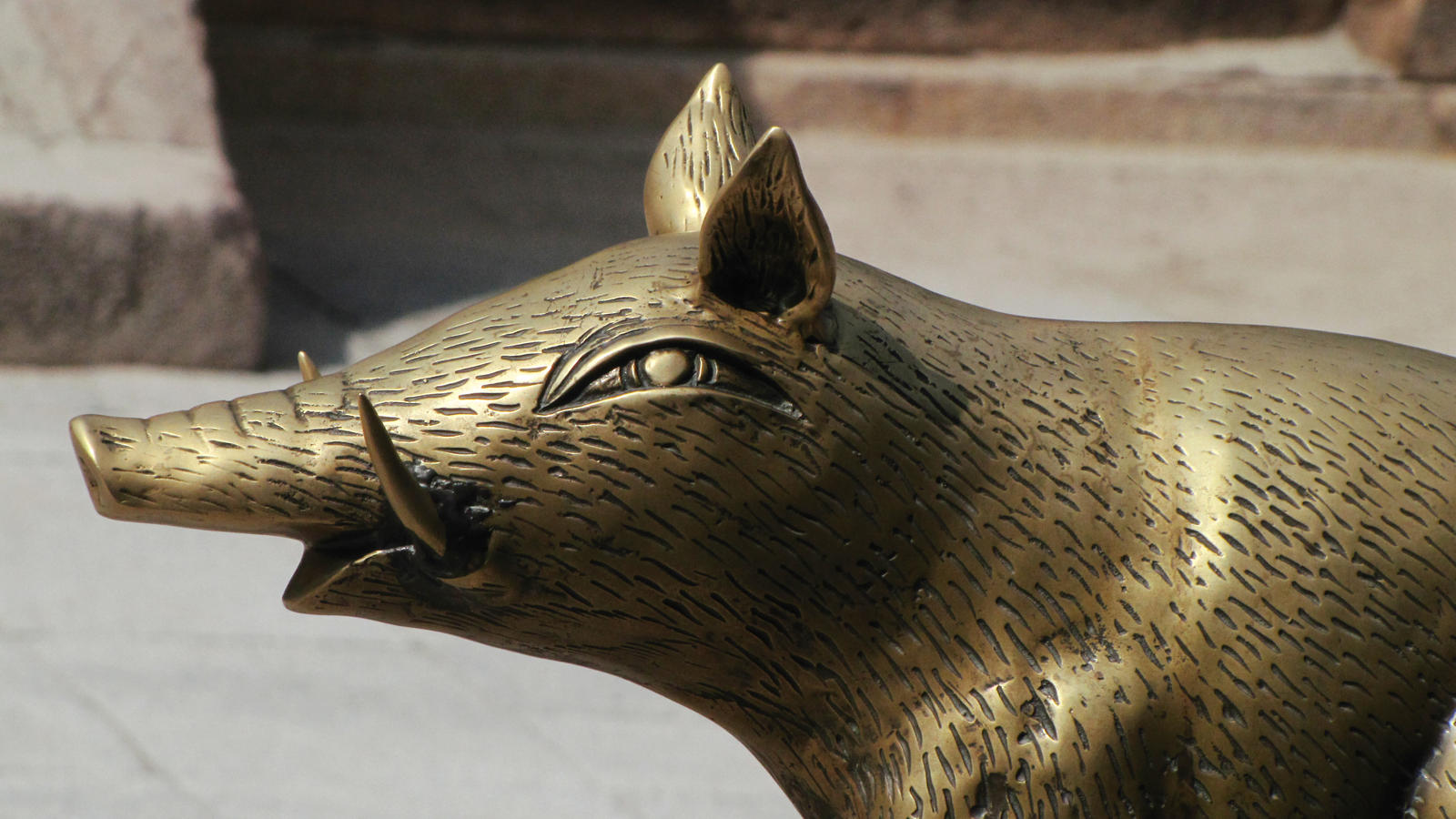 Copper Pig Figure (close view)