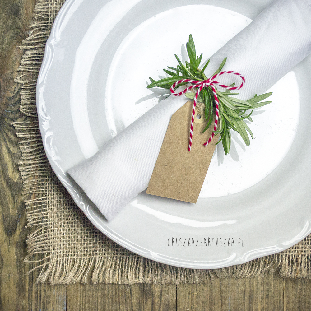 Rosemary napkin ring 2