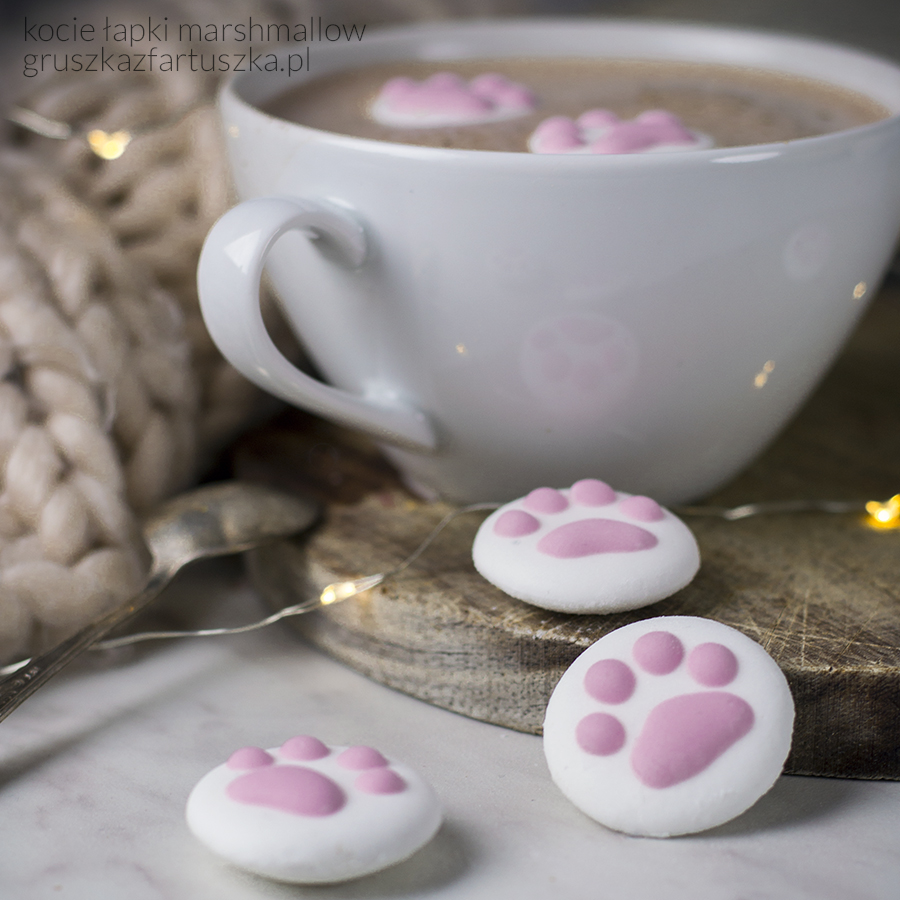 cute cat paws marshmallow 4