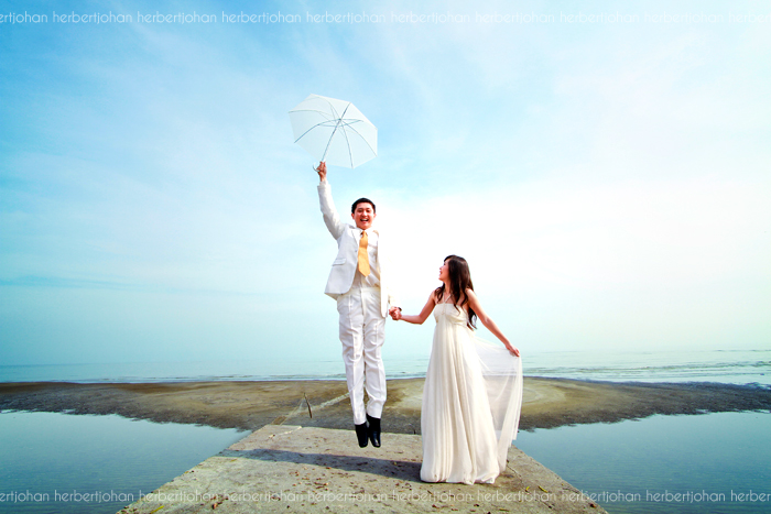 .love makes u fly. by b-photo