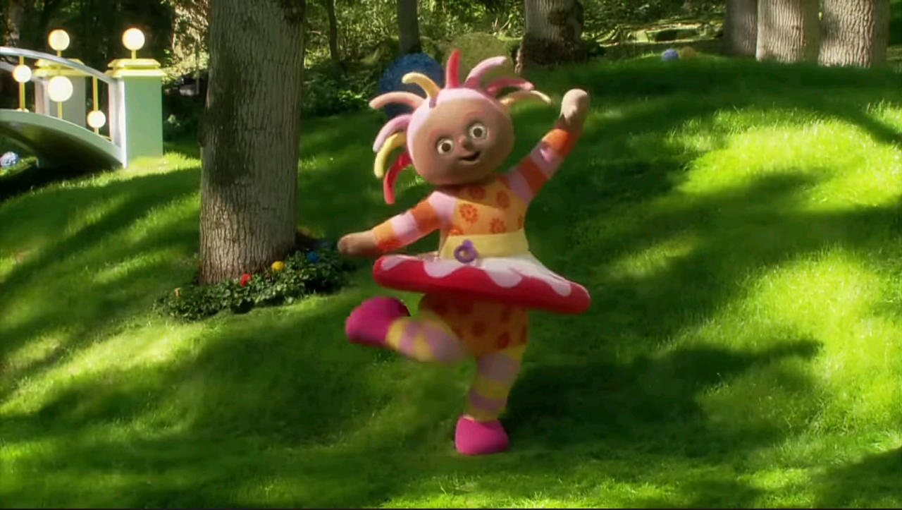 Upsy Daisy Dancing By Panyinbrew On DeviantArt upsy-daisy-dancing-by-panyinbrew-on-deviantart