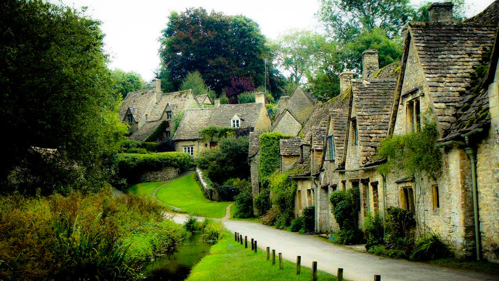 England. Photo Deviantart Old England by Mmbseven on DeviantArt