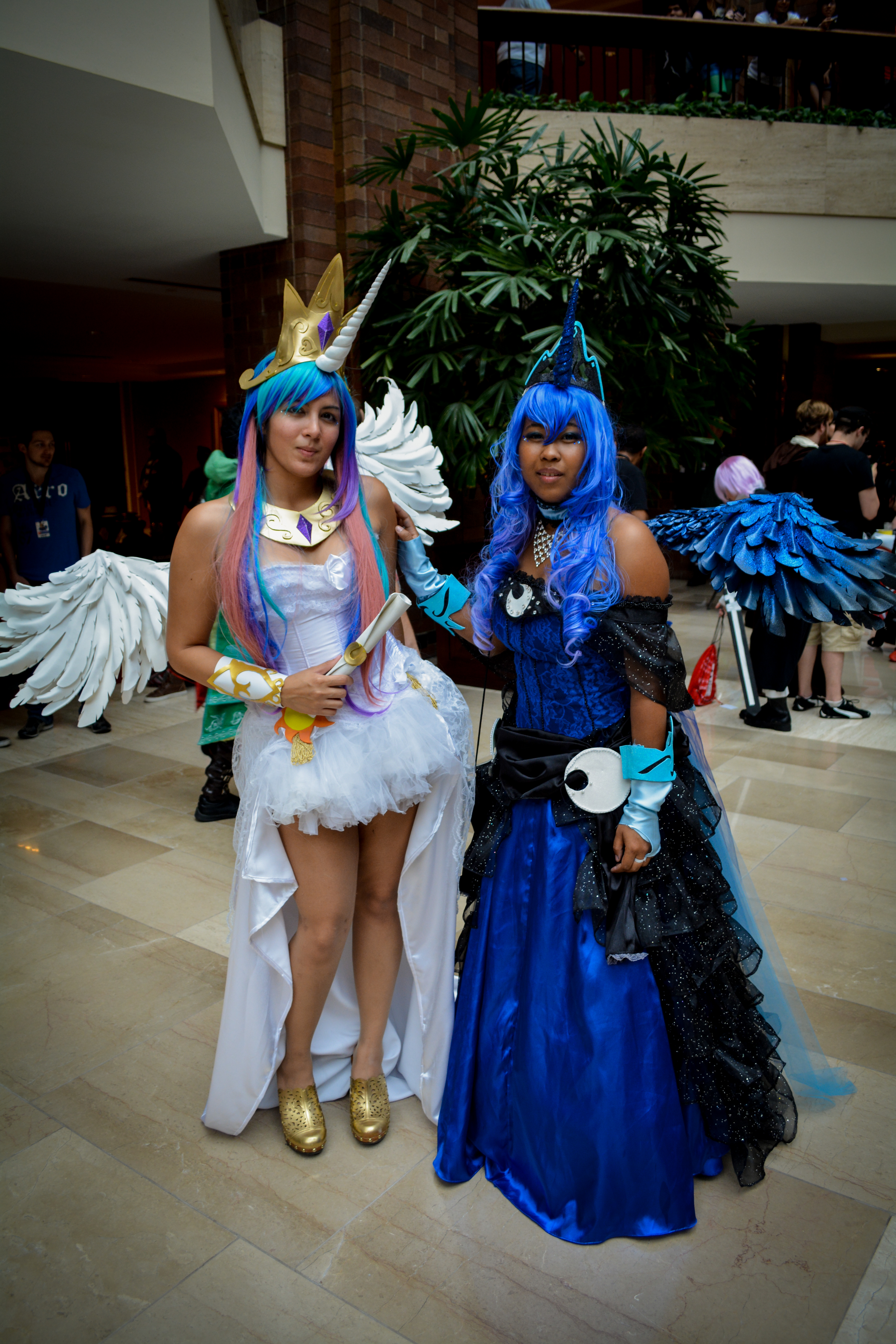 Celestia and Luna Cosplay