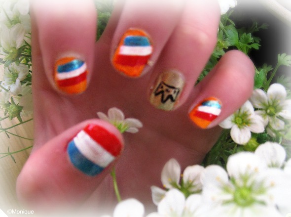 Queens day nails