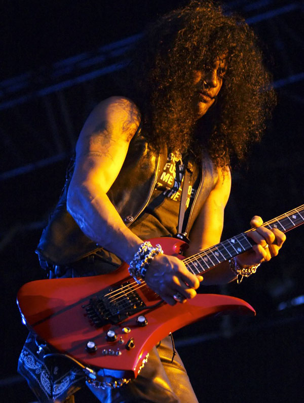 .: Slash 3:.