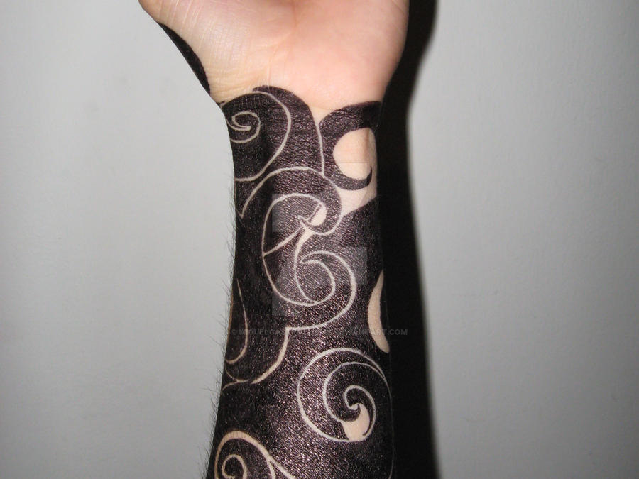 tattoo arm tribal