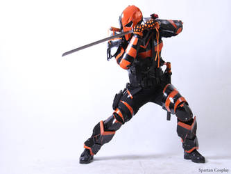 Deathstroke Cosplay 