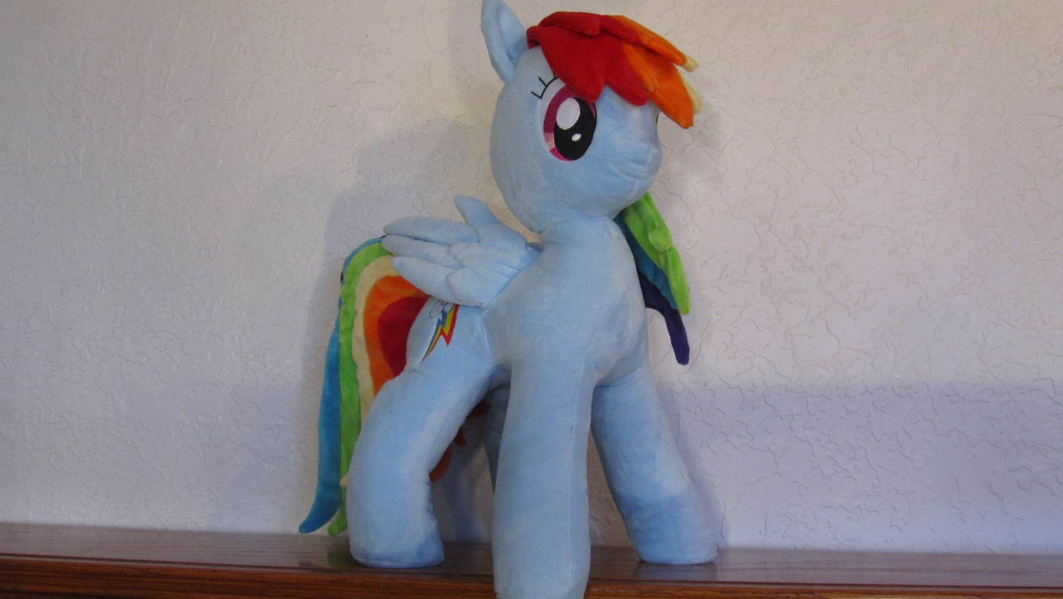 Rainbow Dash front Angle 2