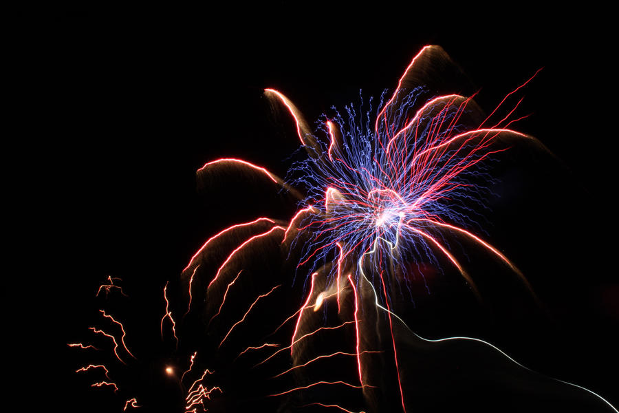 Fireworks Deviantart Fireworks 2011 -- 5 by juliekswenson on DeviantArt