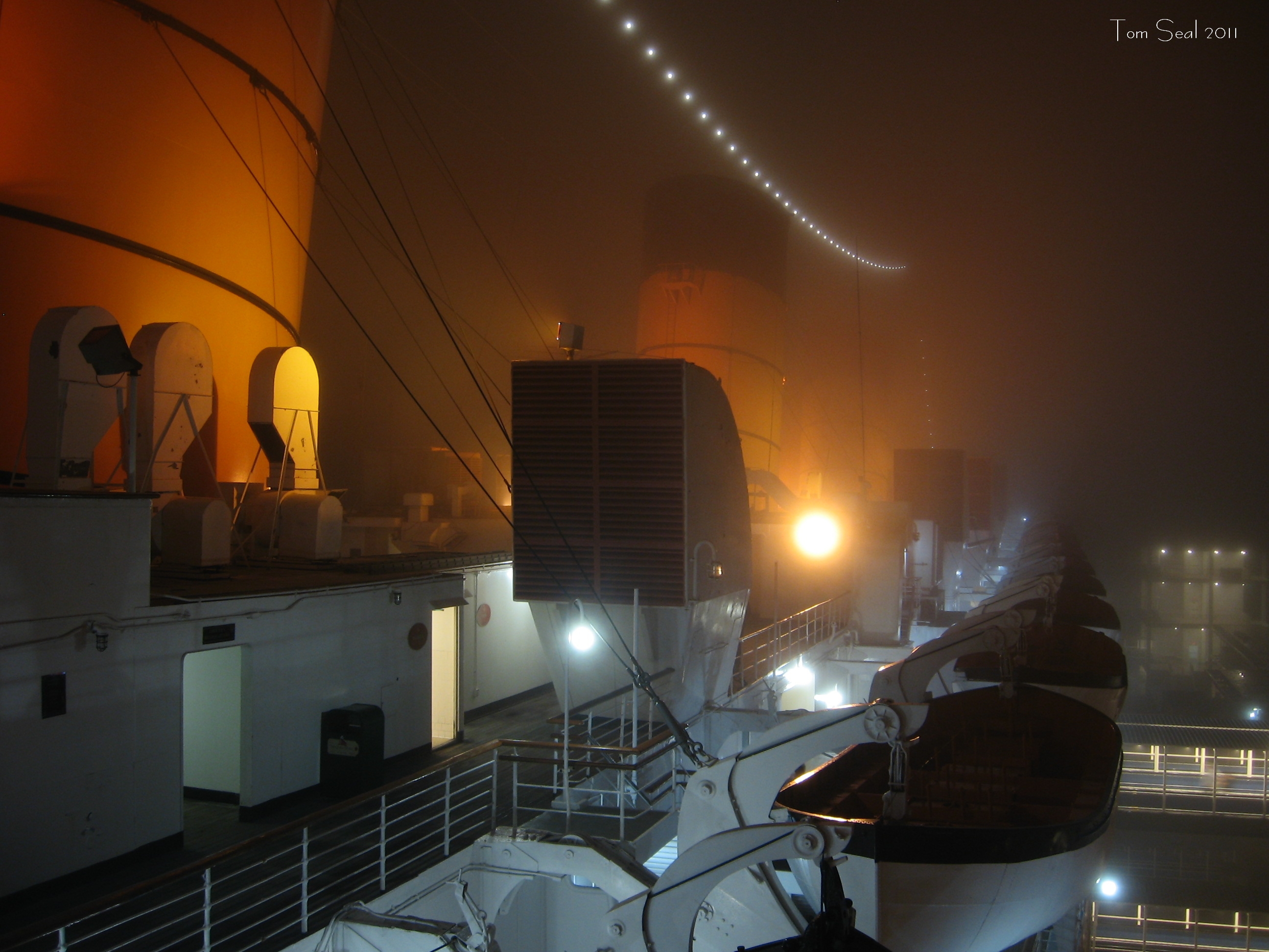 Queen Mary on a foggy night 2