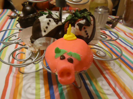 Strawberry pig