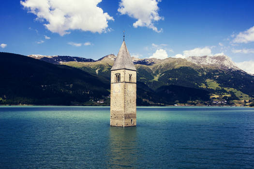 Kirchturm im Reschensee