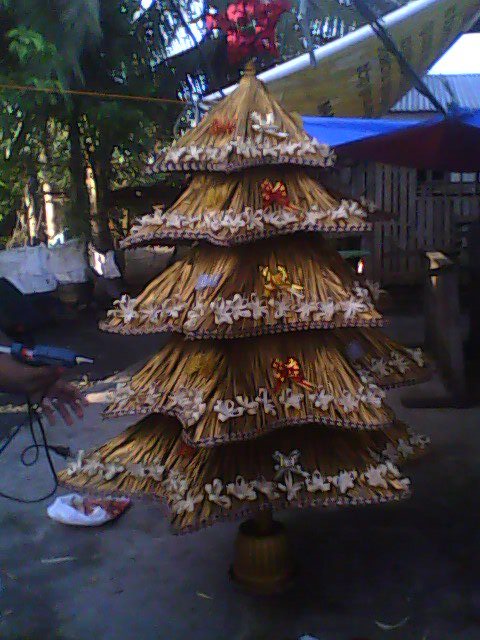 christmas tree indigenous material by donnabz on DeviantArt