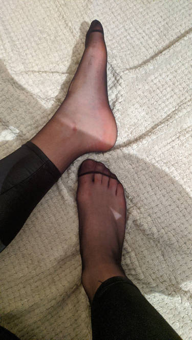 Fragrant pantyhose feet