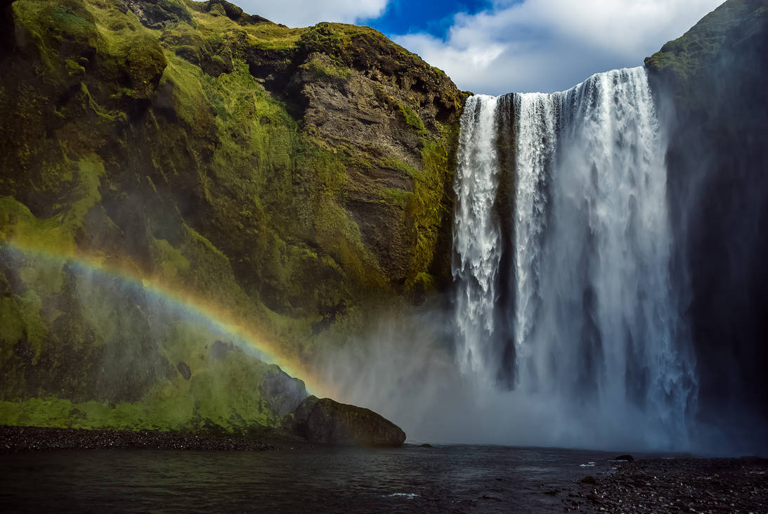 waterfall Skogafoss by LordBurevestnik