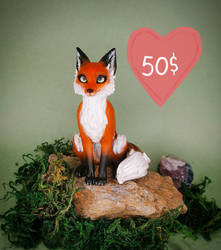 Red fox figurine 