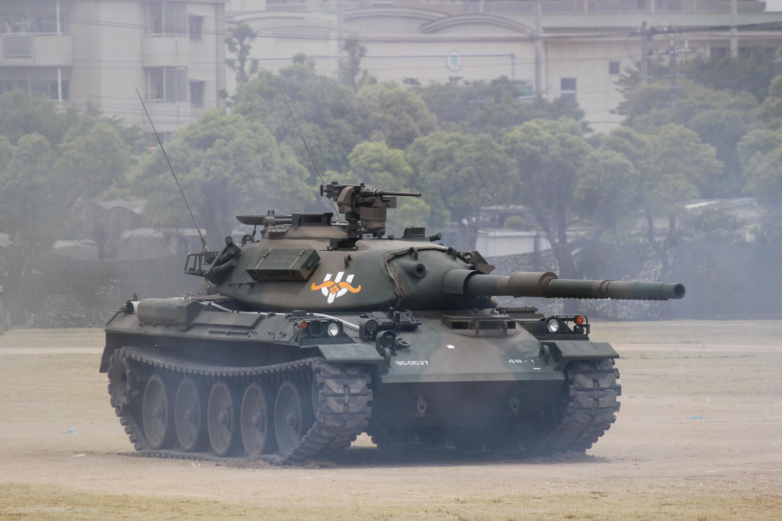 Type 74 Rear Type 74 Main battle tank by DDmurasame on DeviantArt