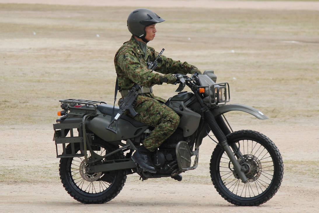 Байков военная сцена. Kawasaki w 650 милитари. Военный мотоцикл ИЖ. Японский военный мотоцикл Кавасаки 250. Военный мотоцикл Урал 8.1037.