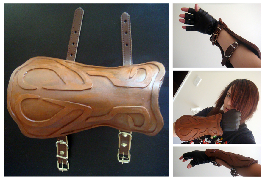 Link Arm Bracer