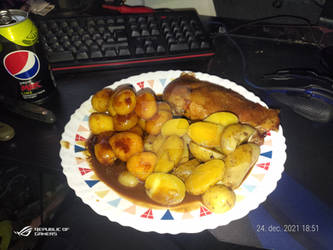 Fried Duck and Danish Potatoes with Sauce