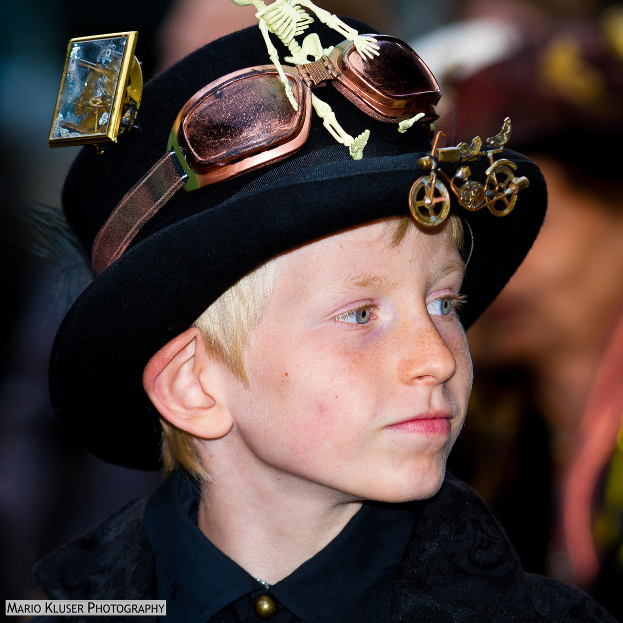 Magic Fair 2012 - Headshot #8