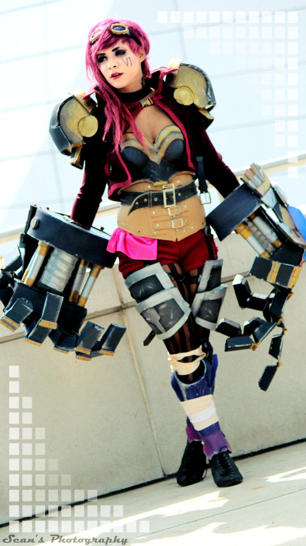 Vi