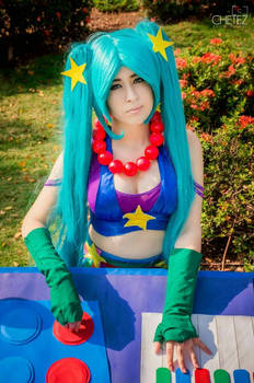 Arcade Sona Cosplay from League of Legends