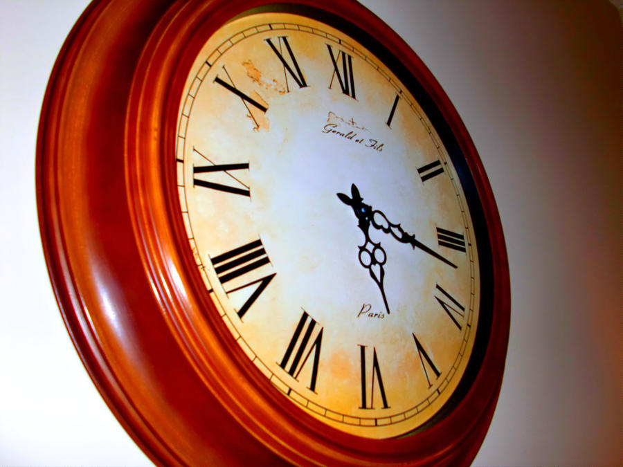 Clock by kirsten03 on DeviantArt
