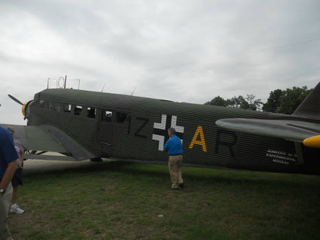 Junkers Ju 52 side view