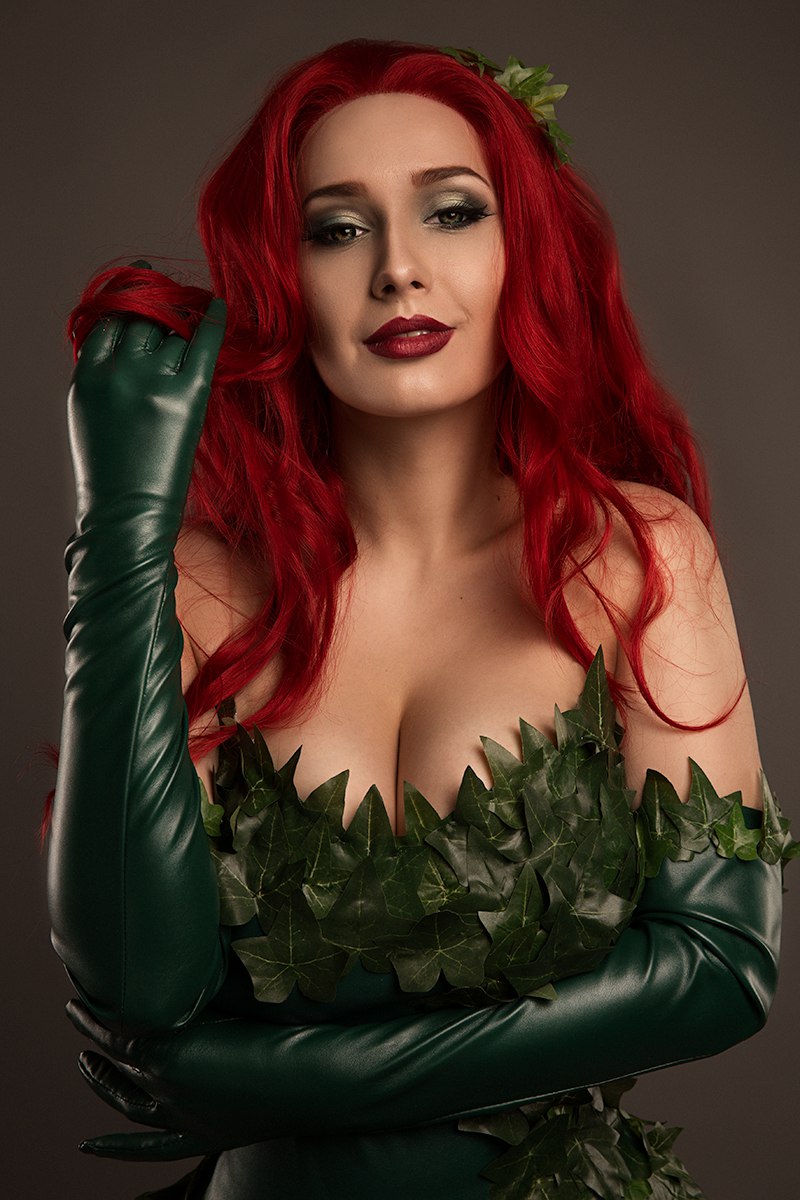 Poison Ivy Cosplay By Shproton On DeviantArt poison-ivy-cosplay-by-shproton-on-deviantart