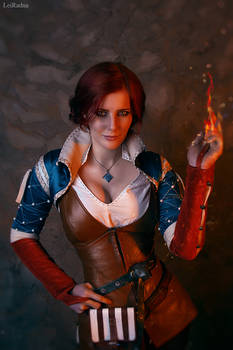 Triss Merigold Witcher Cosplay