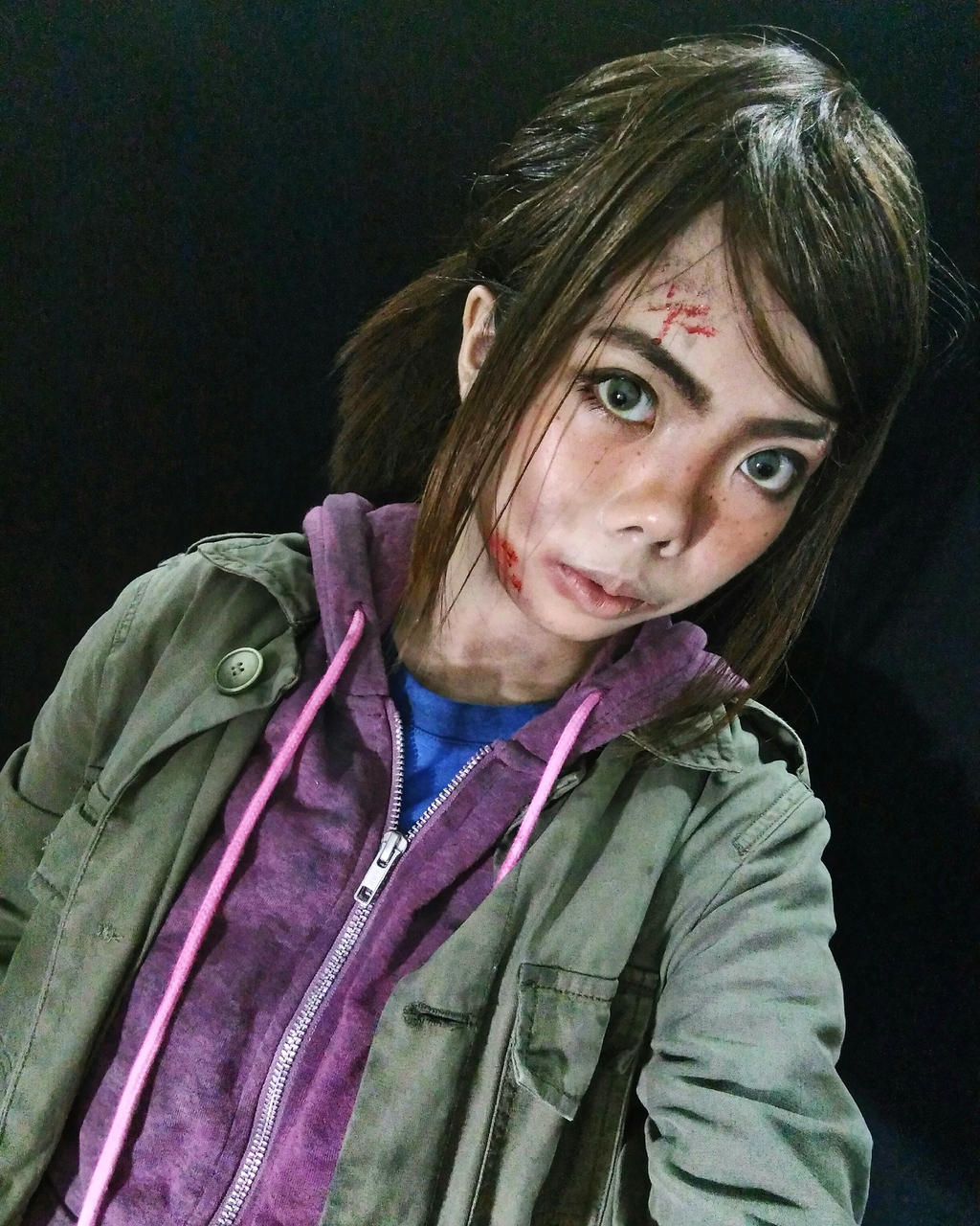 The Last of Us 2 Ellie Cosplay Captures the Woeful Grit of Survival