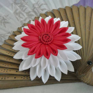 Kusudama Kanzashi - Japan