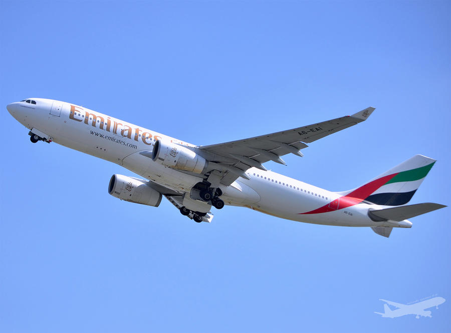 A-330-200 Emirates